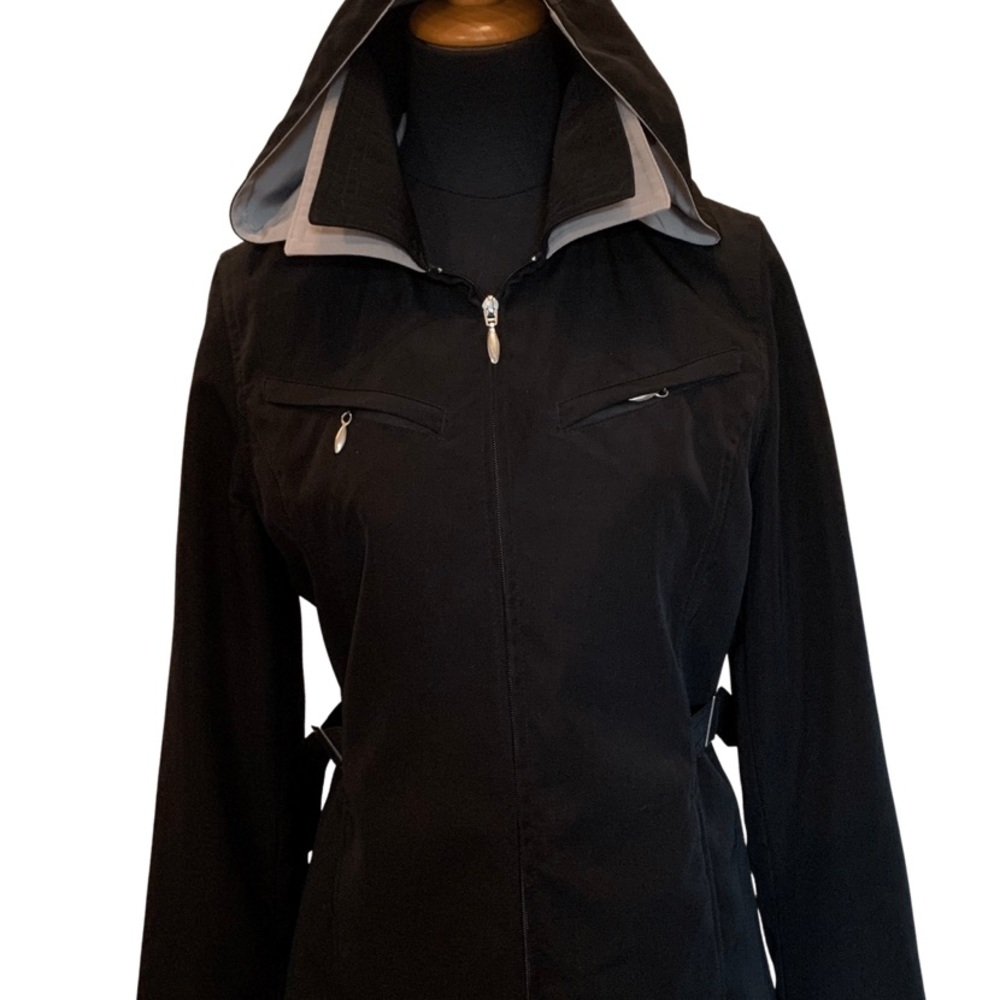 Thunder Bay Black and Tan jacket size Small